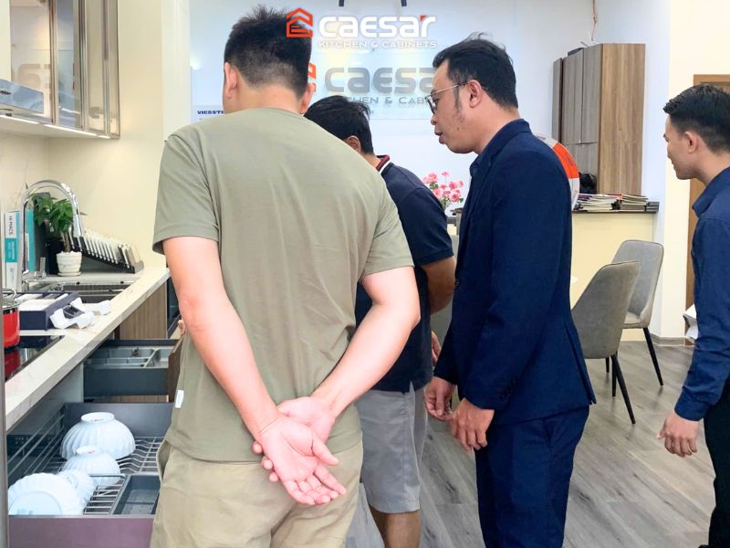 Báo gia mẫu tủ bếp Caesar