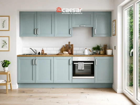 Tủ bếp âm vào hốc tường giúp tối ưu diện tích